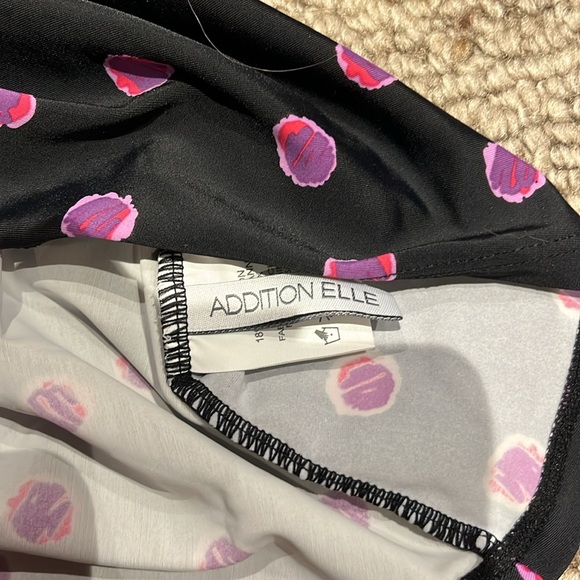 Addition Elle bathing suit top size 2X - Picture 2 of 2
